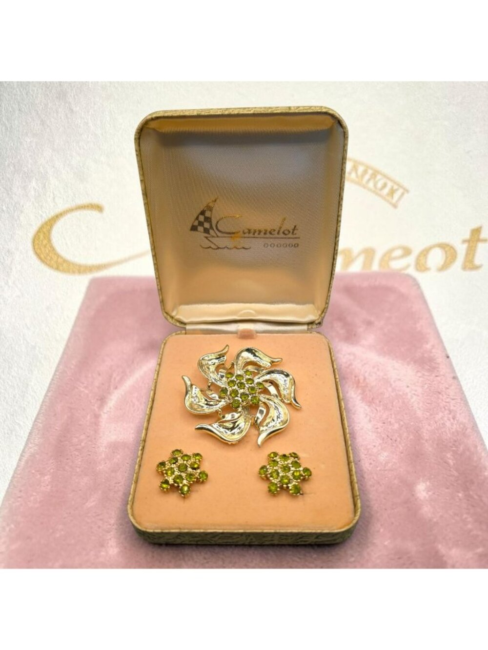 Vintage Camelot Brooch Clip-On Earrings Set Silver-Tone Green Glass Rhinestones